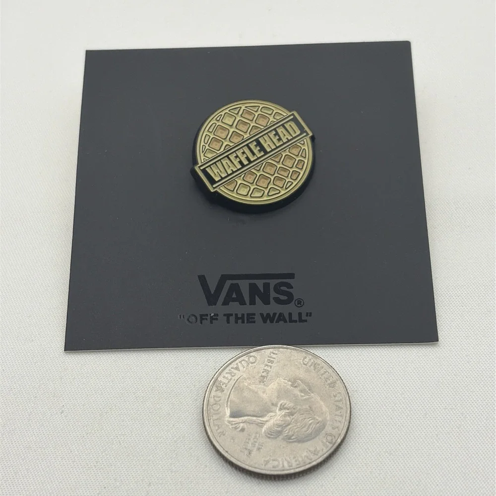 Vans Off The Wall Waffle Head Promo Lapel Hat Pin